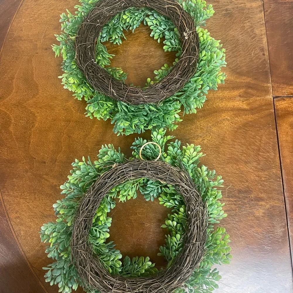 Set of 2 Artificial boxwood lifelike Wreaths 12” round w/ hanger